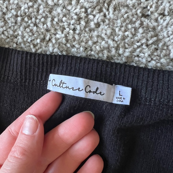 Culture Code Black knit body suit size large - Picture 2 of 4